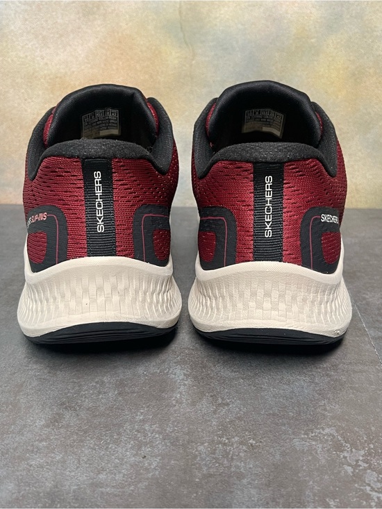 Skechers Hands Free Slip-ins Men\'s Red/Black Sneakers Size 10 main image 10